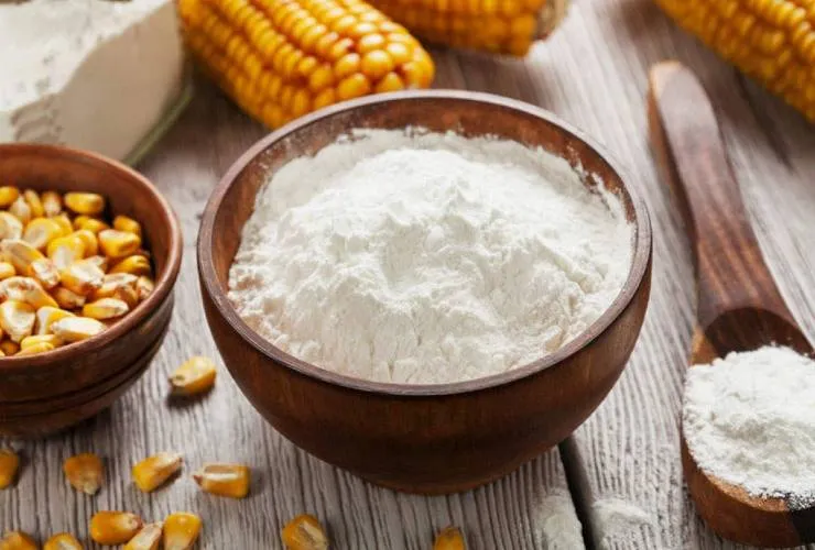Cornstarch used as natural fertilizer