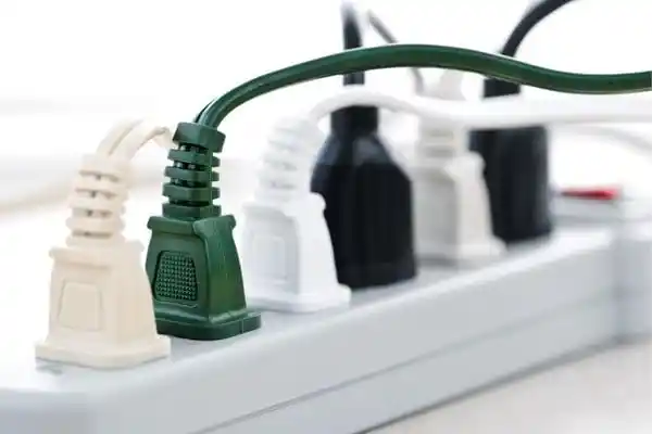 Power strip with multiple plugs connected