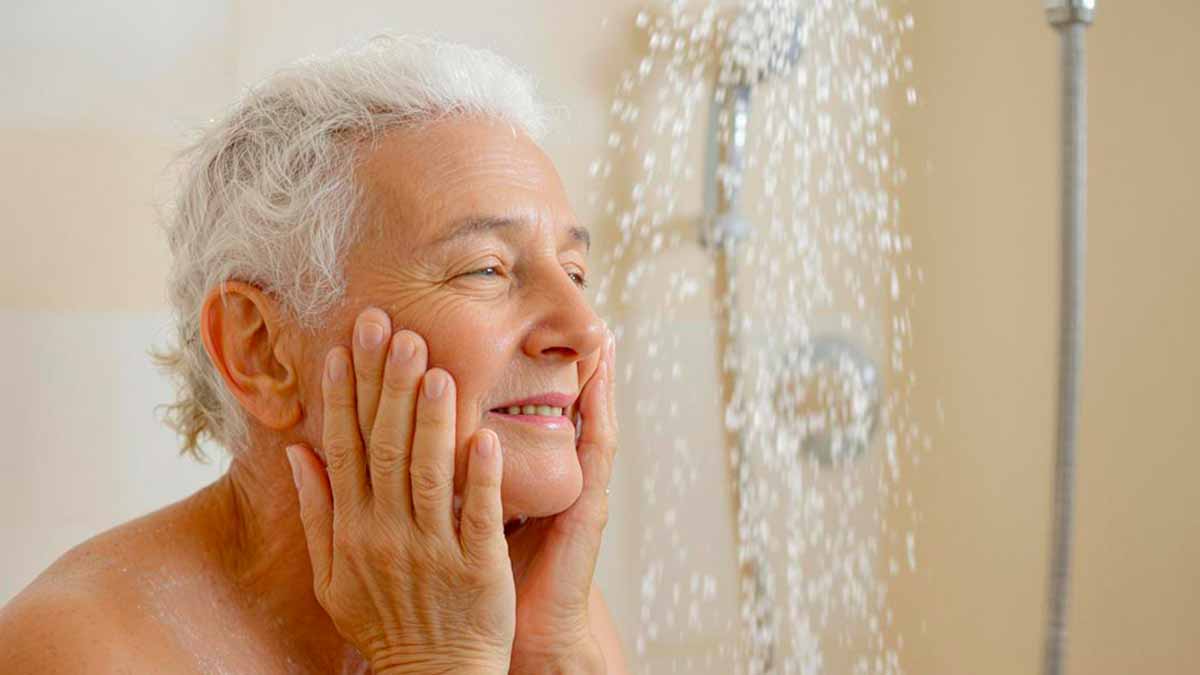 Recommended shower frequency for seniors
