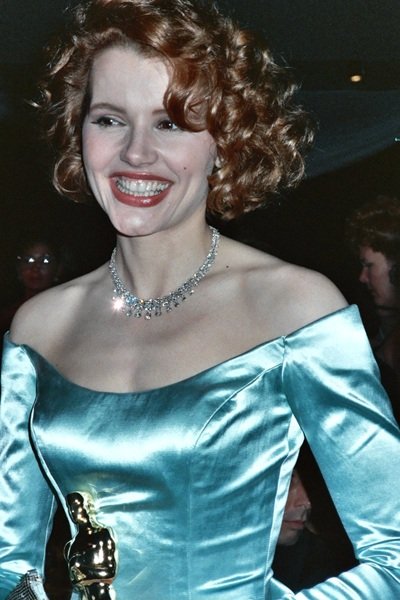Geena Davis at the 1989 Oscars