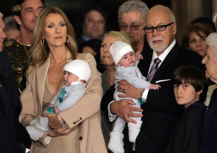 Céline Dion on stage
