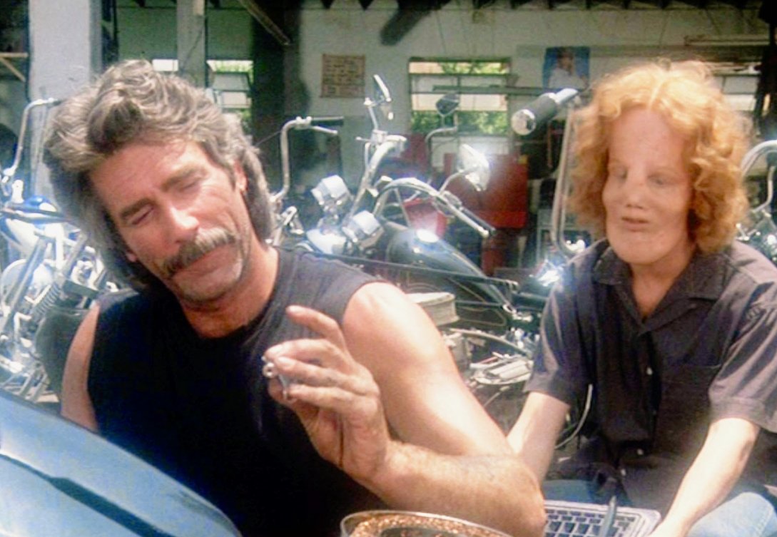 Eric Stoltz in the lead role of Mask