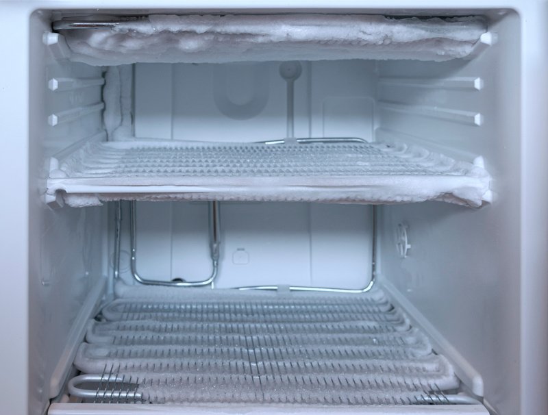 No more defrosting hassle: this technique dissolves ice without cutting power