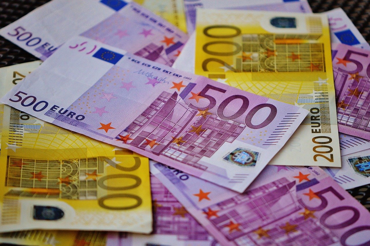 Euro banknotes